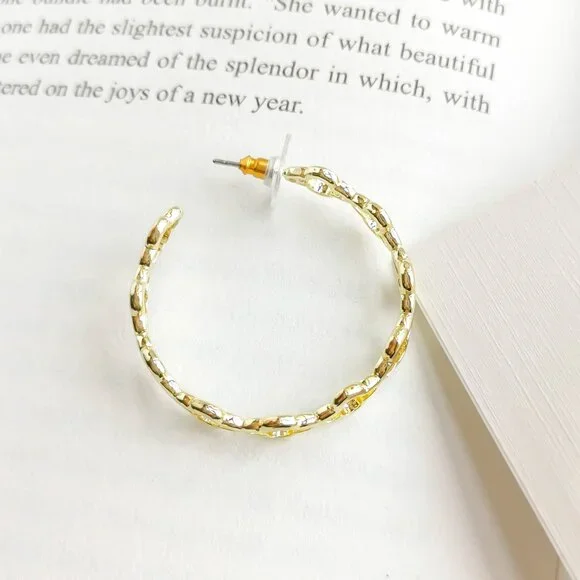 NEW Kendra Scott Abbie Gold Hoop Earrings - Picture 3 of 3